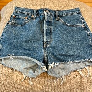 Levi’s 501 Short Shorts Size 29